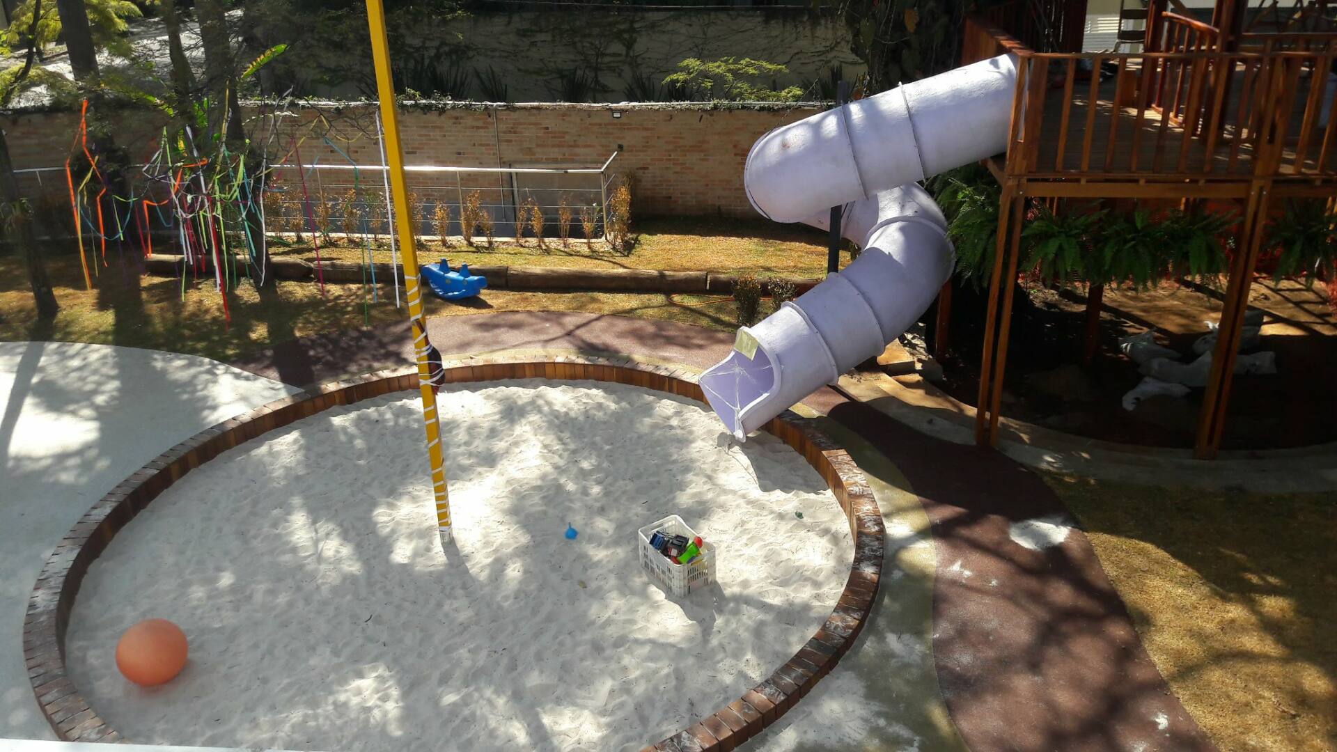 HIBBO Afterschool - Construção